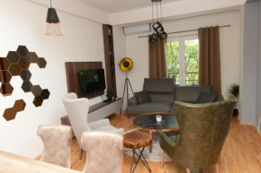 Central Pearl Apartment